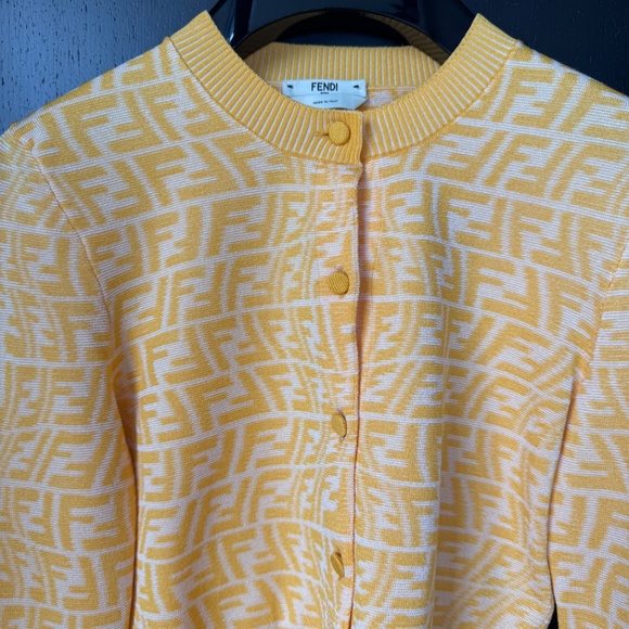 Fendi Cropped Cardigan - Picture 3 of 5